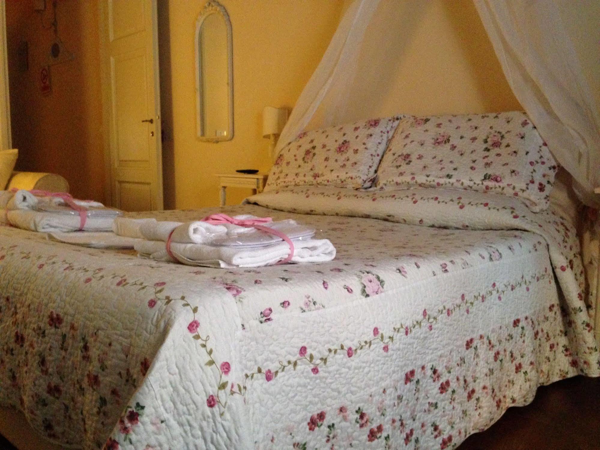 Guest Apartment Margherita Лука Екстериор снимка